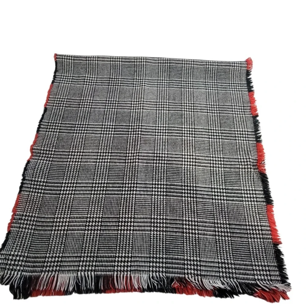Reversible Shawl Wrap Womens Red Buffalo Plaid Black White Houndstooth 22